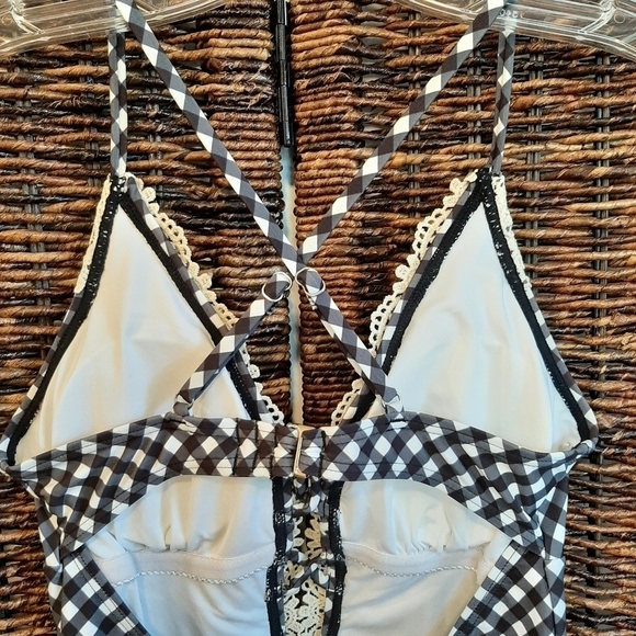 NWT Cupshe Women's Medium Gingham Swimsuit Lace Vintage One Piece Swimsuit Beach - Picture 5 of 9
